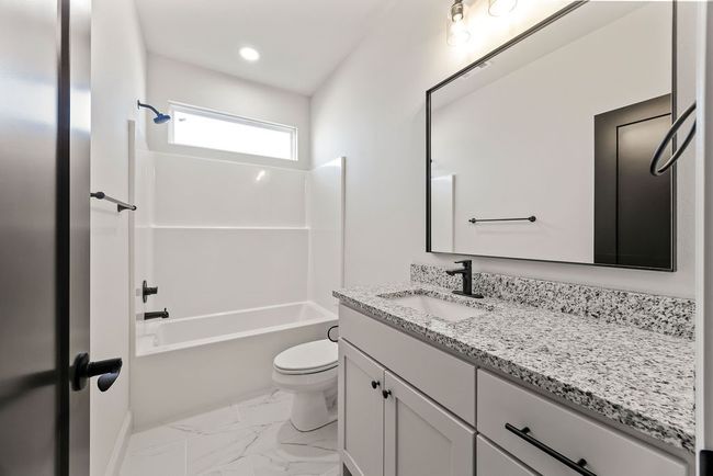 7967 Range Ave, House other with 4 bedrooms, 3 bathrooms and null parking in Springdale AR | Image 13