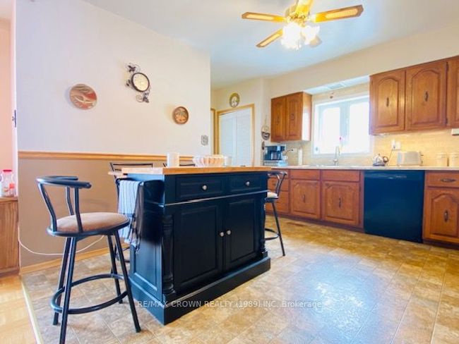 36 Seventh Ave, House other with 4 bedrooms, 2 bathrooms and 6 parking in Smooth Rock Falls ON | Image 11