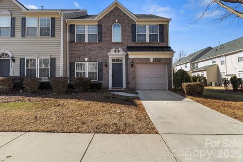 2318 Whitford Ln, Charlotte, NC, 28210-4487 | Card Image
