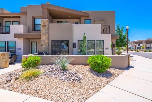 2298 N Park Center Dr, Washington, UT, 84780 | Card Image