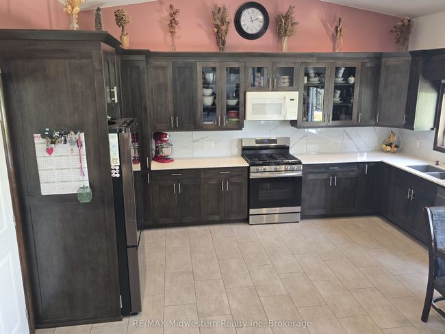 45320 St Michaels Rd, House other with 5 bedrooms, 3 bathrooms and 3 parking in Monkton ON | Image 11
