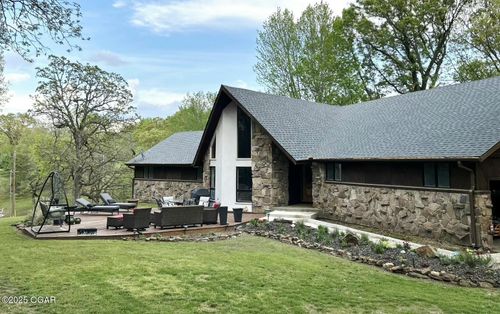 1010 E 34th St, Baxter Springs, KS, 66713-2914 | Card Image