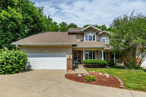 1560 Castlegar Ct, Pleasant Hill, IA, 50327-7063 | Card Image