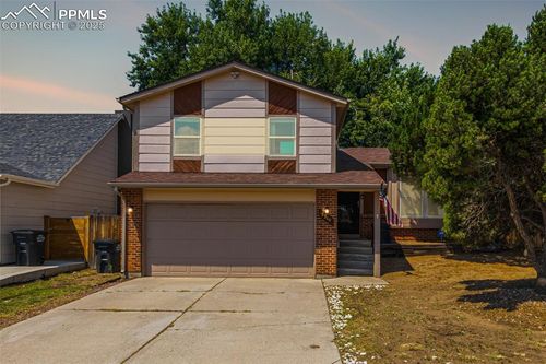3310 Bridgewater Dr, Colorado Springs, CO, 80916-4413 | Card Image