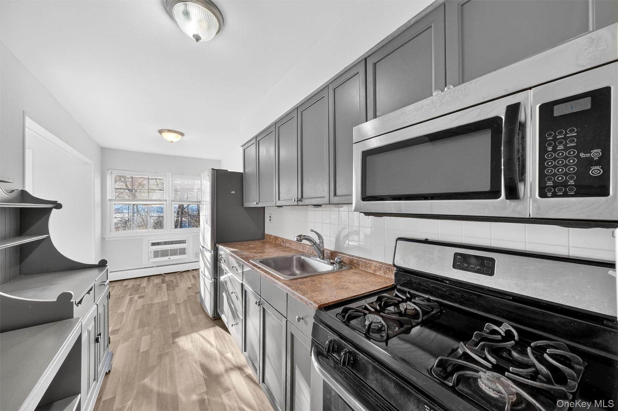 Residential Lease in Beacon 2