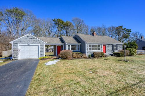 62 Quartermaster Row, South Yarmouth, MA, 02664 | Card Image
