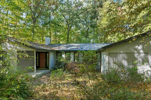 41 Brek Drive, Merrimack, NH, 03054 | Card Image