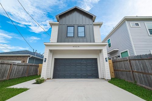 4504 Rosemont St, Houston, TX, 77051-2052 | Card Image