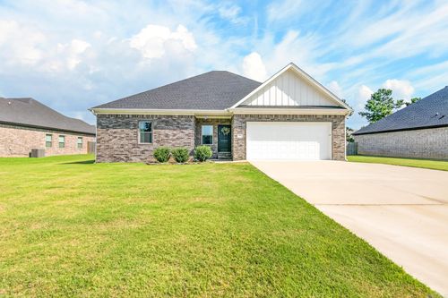 113 Michelle Dr, Beebe, AR, 72012-8020 | Card Image