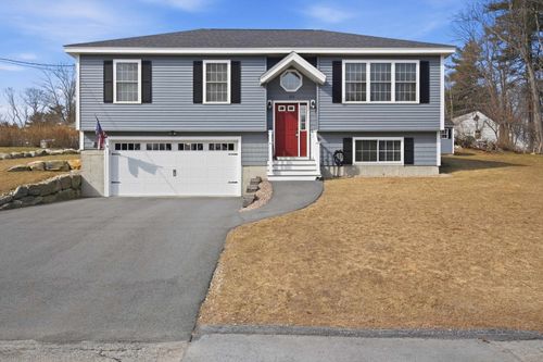 154 Watts St, Manchester, NH, 03104-4509 | Card Image