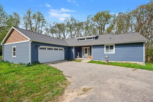 8300 Grand River Dr, Ada, MI, 49301-9245 | Card Image