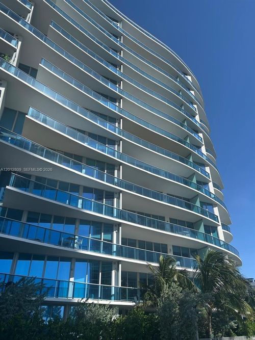 1204-17550 Collins Ave, Sunny Isles Beach, FL, 33160-2867 | Card Image