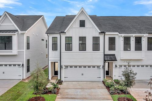 116 Dahlberg Street, Summerville, SC, 29483 | Card Image
