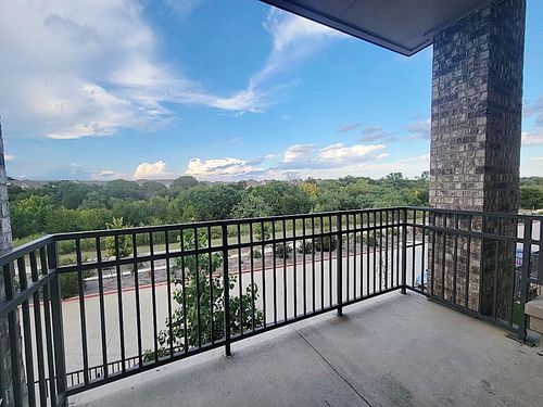 apt-2222-2700 Old Denton Rd, Carrollton, TX, 75007-6481 | Card Image