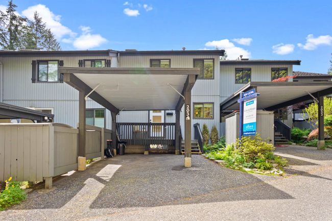 2034 Deep Cove Crescent, Townhouse with 3 bedrooms, 1 bathrooms and 1 parking in North Vancouver BC | Image 32