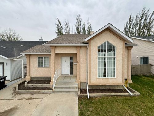 82 Harvard Cres W, Lethbridge, AB, T1K6R4 | Card Image
