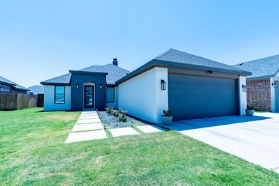 118th Street, House other with 3 bedrooms, 2 bathrooms and null parking in Lubbock TX | Image 1