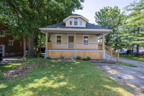 4611 Belleview Ave, Blue Ash, OH, 45242-7407 | Card Image