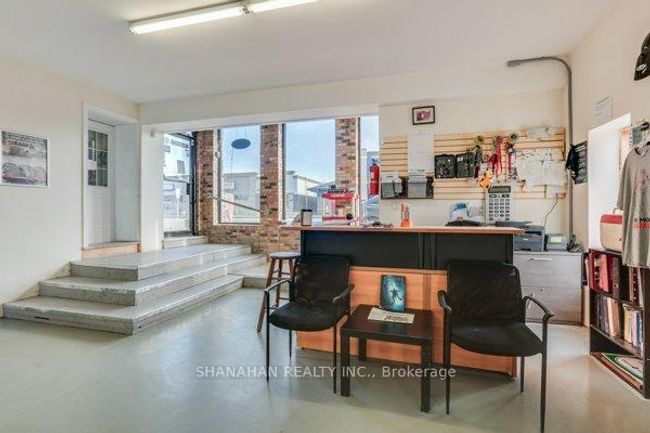 5271 Nauvoo Rd, Home with 0 bedrooms, 2 bathrooms and 10 parking in Warwick ON | Image 19