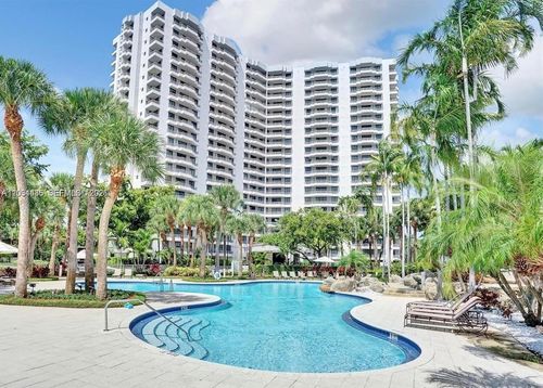 1712-3300 Ne 192nd St, Aventura, FL, 33180-2427 | Card Image