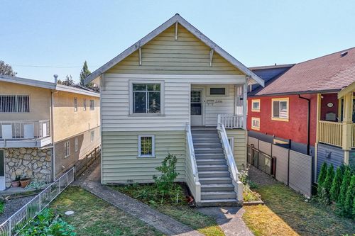 2336 E 45th Ave, Vancouver, BC, V5R3B5 | Card Image