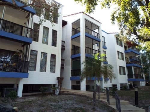 225-6060 S Falls Circle Dr, Lauderhill, FL, 33319-6953 | Card Image