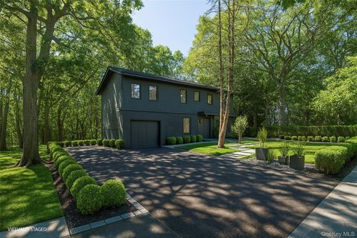 57 Hampton Ct, Bridgehampton, NY, 11932-4124 | Card Image