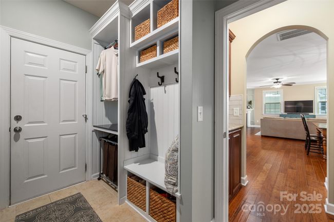 Custom drop zone and Laundry area | Image 26