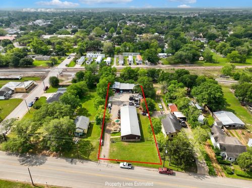 518 Columbus Road, Sealy, TX, 77474 | Card Image