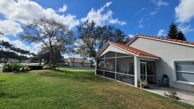 1599 Oak Berry Cir, House other with 3 bedrooms, 2 bathrooms and null parking in Wellington FL | Image 7