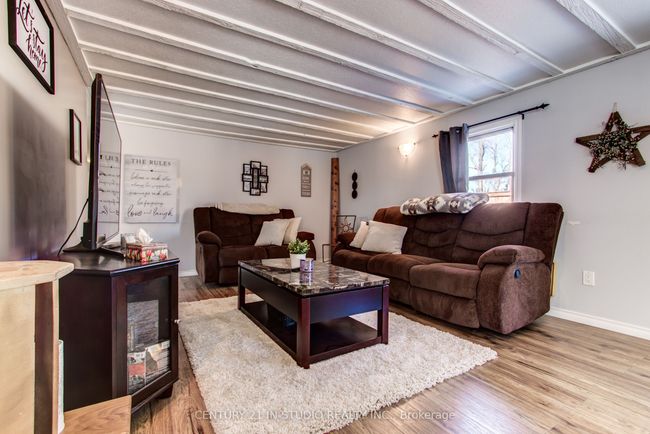 580335 Sideroad 60, House other with 4 bedrooms, 2 bathrooms and 15 parking in Berkeley ON | Image 8