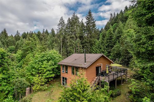 262 North View Pl, Salt Spring, BC, V8K1A9 | Card Image