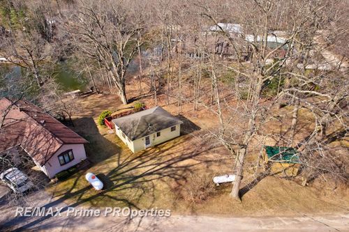 3149 Bluff Dr, Millington, MI, 48746-9680 | Card Image