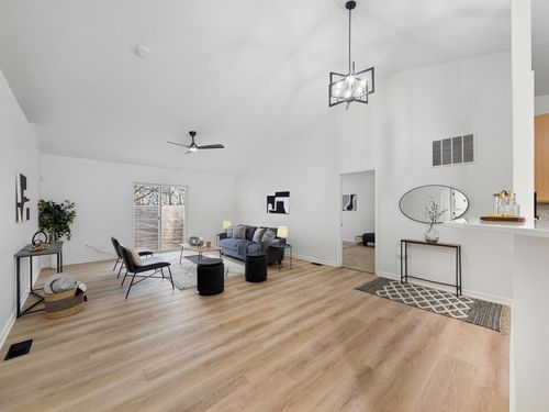 1360 Hafton Woods Drive, Columbus, OH, 43204 | Card Image