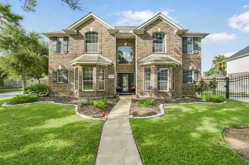 15730 Lake Loop Dr, Cypress, TX, 77433-5724 | Card Image