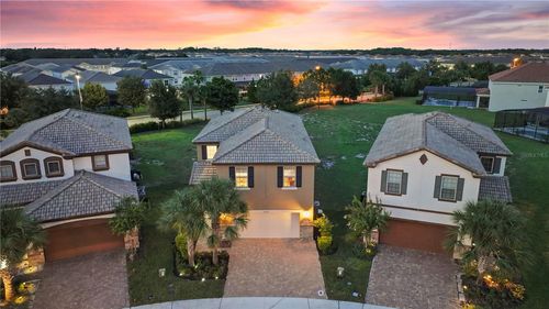 5525 Misty Oak Cir, Davenport, FL, 33837 | Card Image