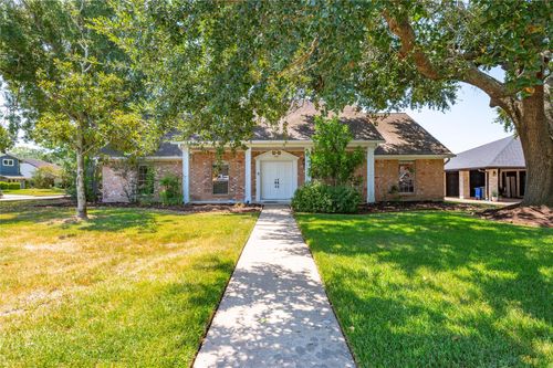 501 Audubon St, League City, TX, 77573-1913 | Card Image
