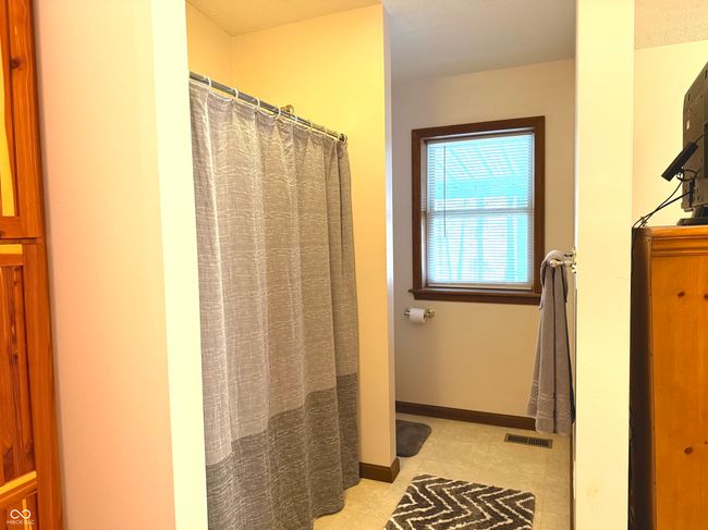 8052 E Ash Rd, House other with 2 bedrooms, 3 bathrooms and null parking in Bloomfield IN | Image 51