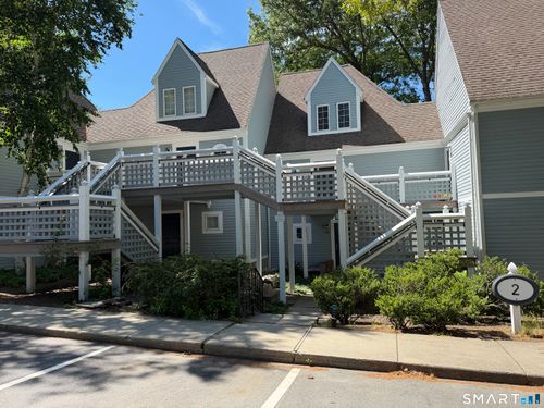 213-213 Old Pond Ln, Norwich, CT, 06360-7027 | Card Image