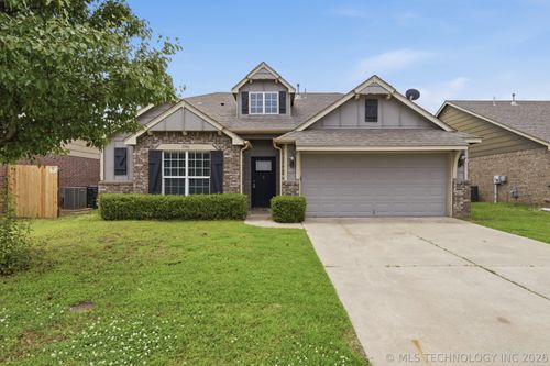 14506 E 111th Pl N, Owasso, OK, 74055-9418 | Card Image