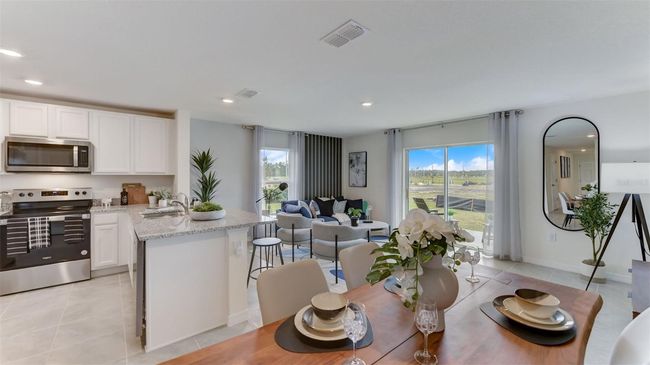 6626 Leo Ln, Townhouse with 3 bedrooms, 3 bathrooms and null parking in HARMONY FL | Image 8