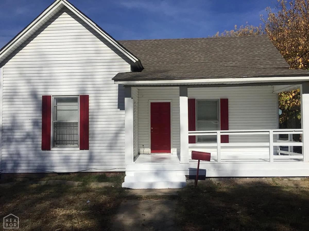 Jefferson Ave, Jonesboro, AR 72401
