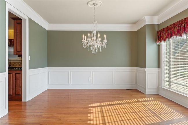 711 Wilhaven Ct, House other with 5 bedrooms, 5 bathrooms and 3 parking in Loganville GA | Image 6