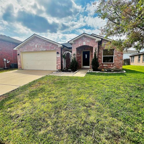 6614 Swainson Trl, Arlington, TX, 76002-3688 | Card Image