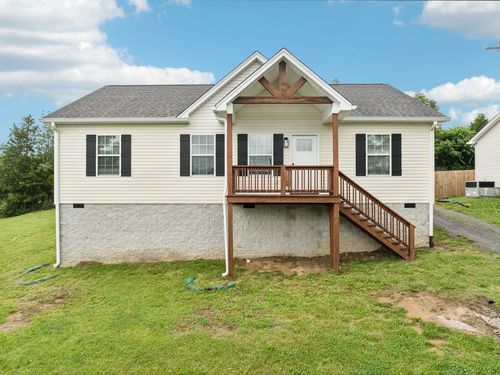 125 Vivian Ln, Carthage, TN, 37030-1111 | Card Image