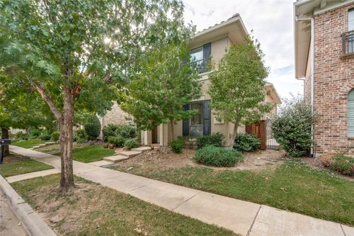 739 Laguna, Irving, TX, 75039-3218 | Card Image