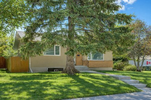 5219 Valiant Dr Nw, Calgary, AB, T3A0Y6 | Card Image