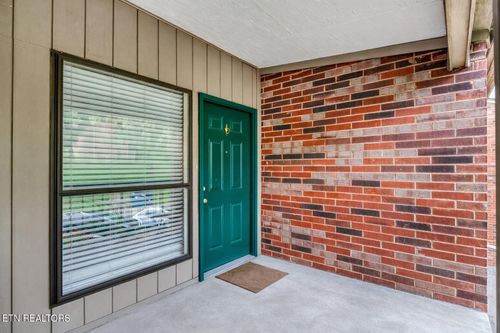 410 Berlin Dr, Knoxville, TN, 37923-5672 | Card Image