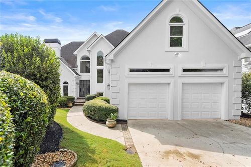 4511 Chattahoochee Way Se, Marietta, GA, 30067-4676 | Card Image