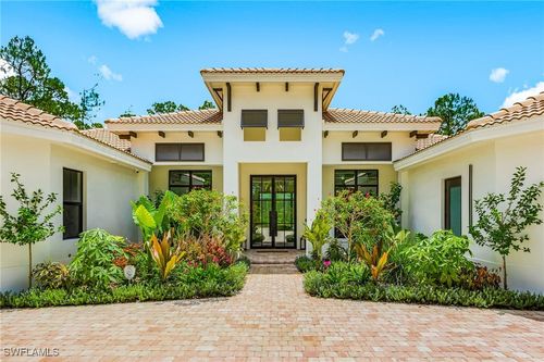 618 31st St Nw, Naples, FL, 34120-1712 | Card Image